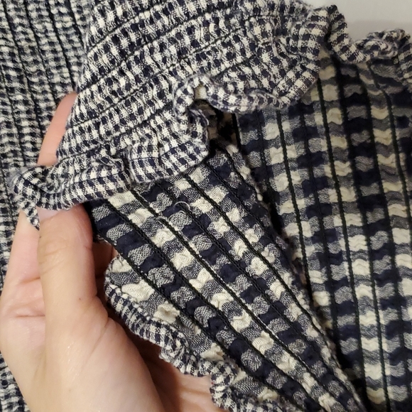 UO Ecote crop ruffled top - Picture 2 of 3